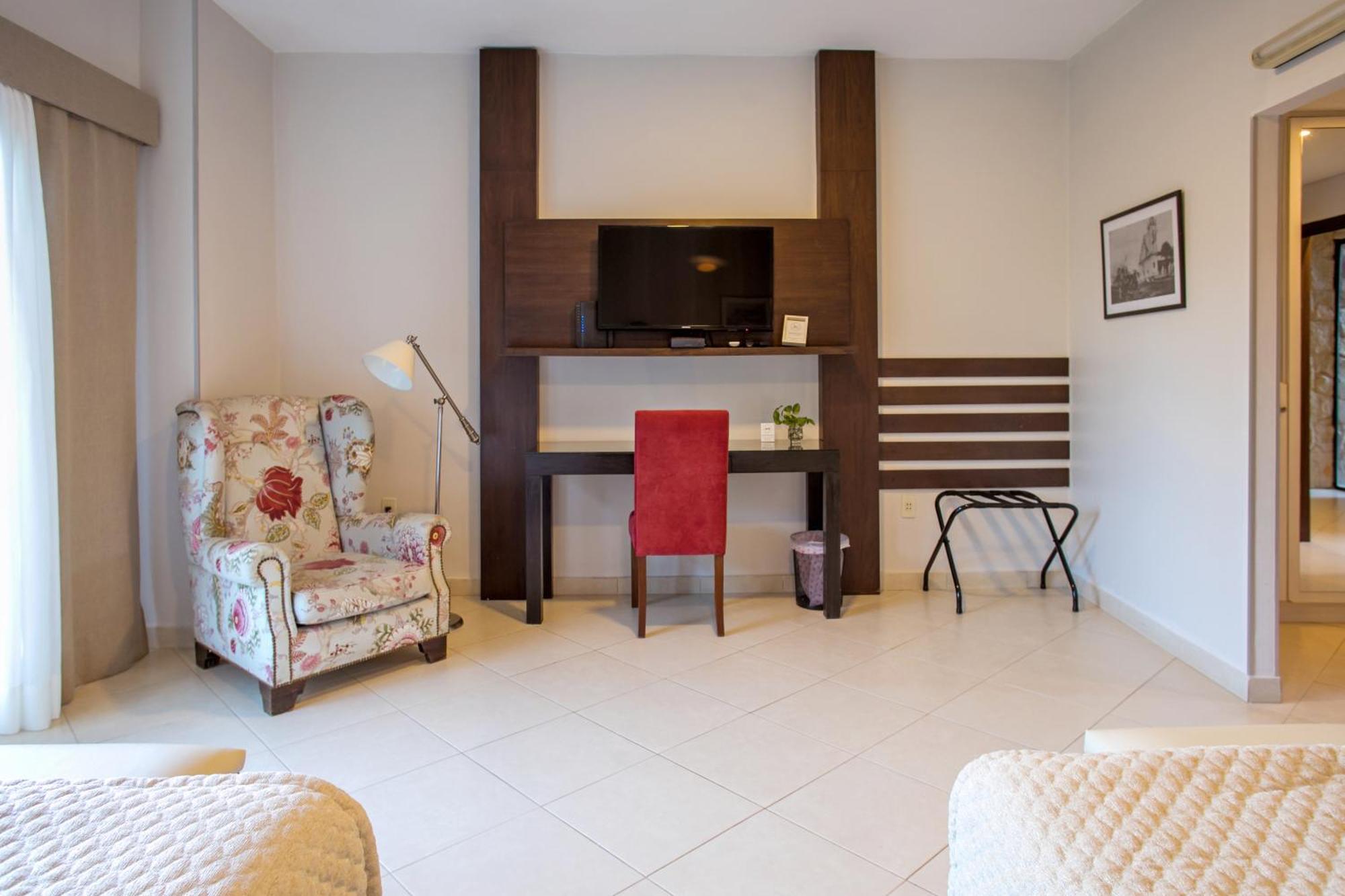 Las Lomas Casa Hotel อะซุนซิออง ภายนอก รูปภาพ