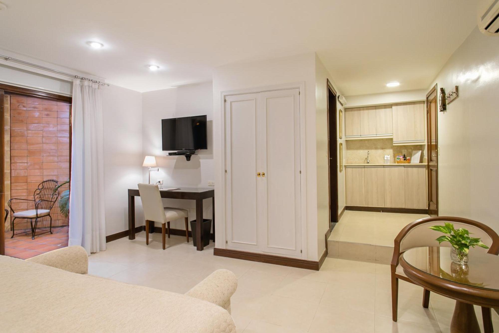 Las Lomas Casa Hotel อะซุนซิออง ภายนอก รูปภาพ