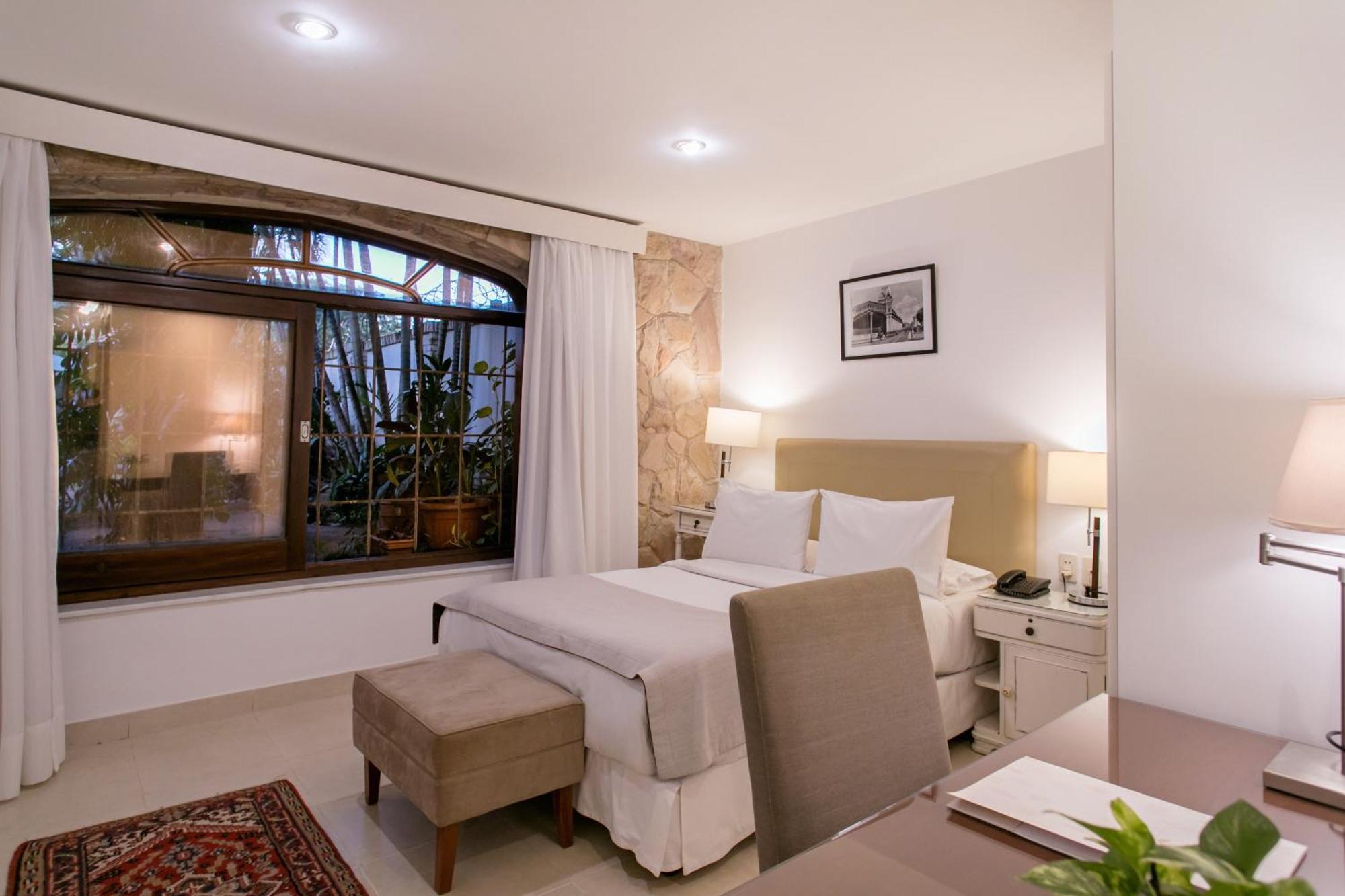 Las Lomas Casa Hotel อะซุนซิออง ภายนอก รูปภาพ