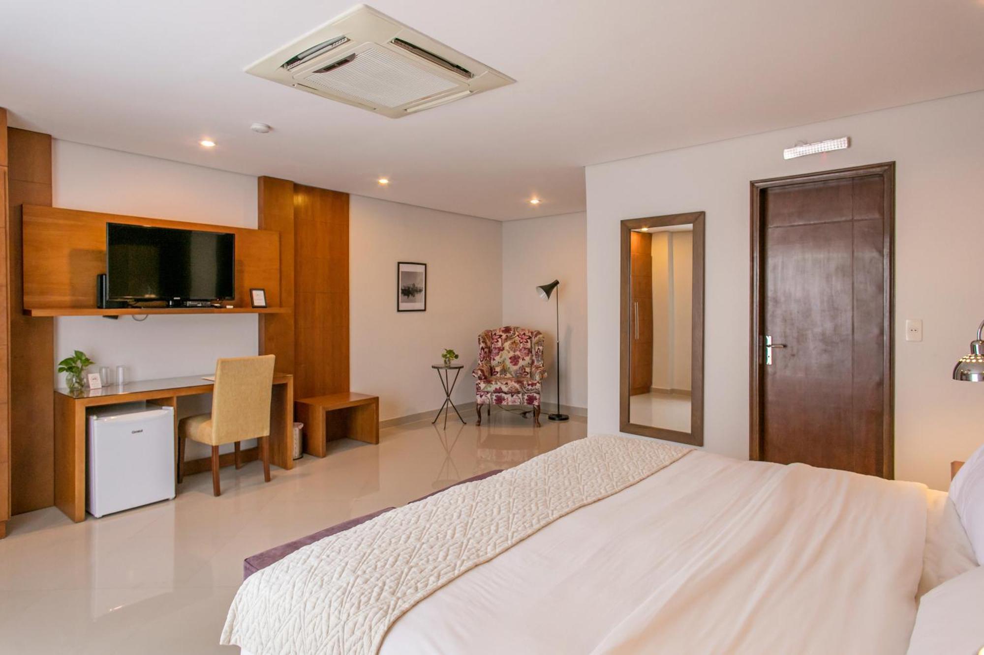 Las Lomas Casa Hotel อะซุนซิออง ภายนอก รูปภาพ