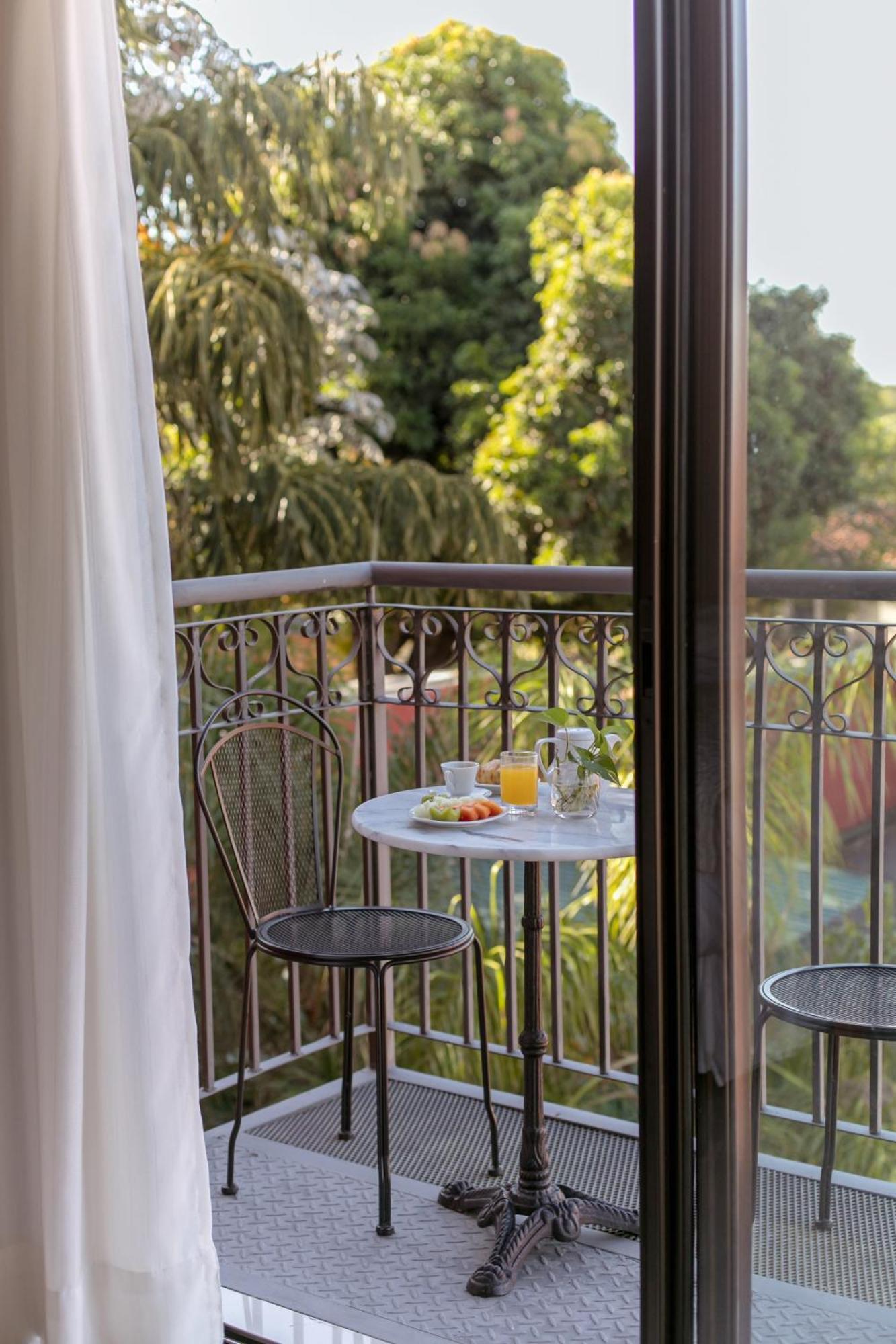 Las Lomas Casa Hotel อะซุนซิออง ภายนอก รูปภาพ