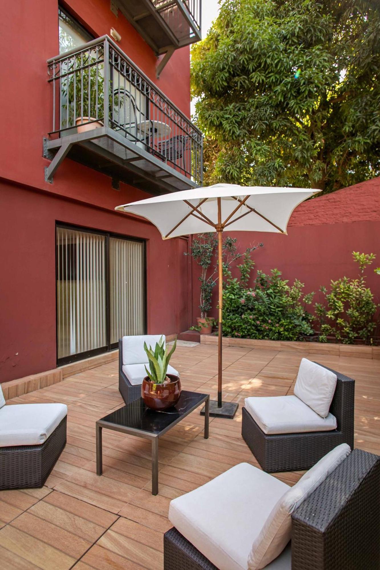 Las Lomas Casa Hotel อะซุนซิออง ภายนอก รูปภาพ