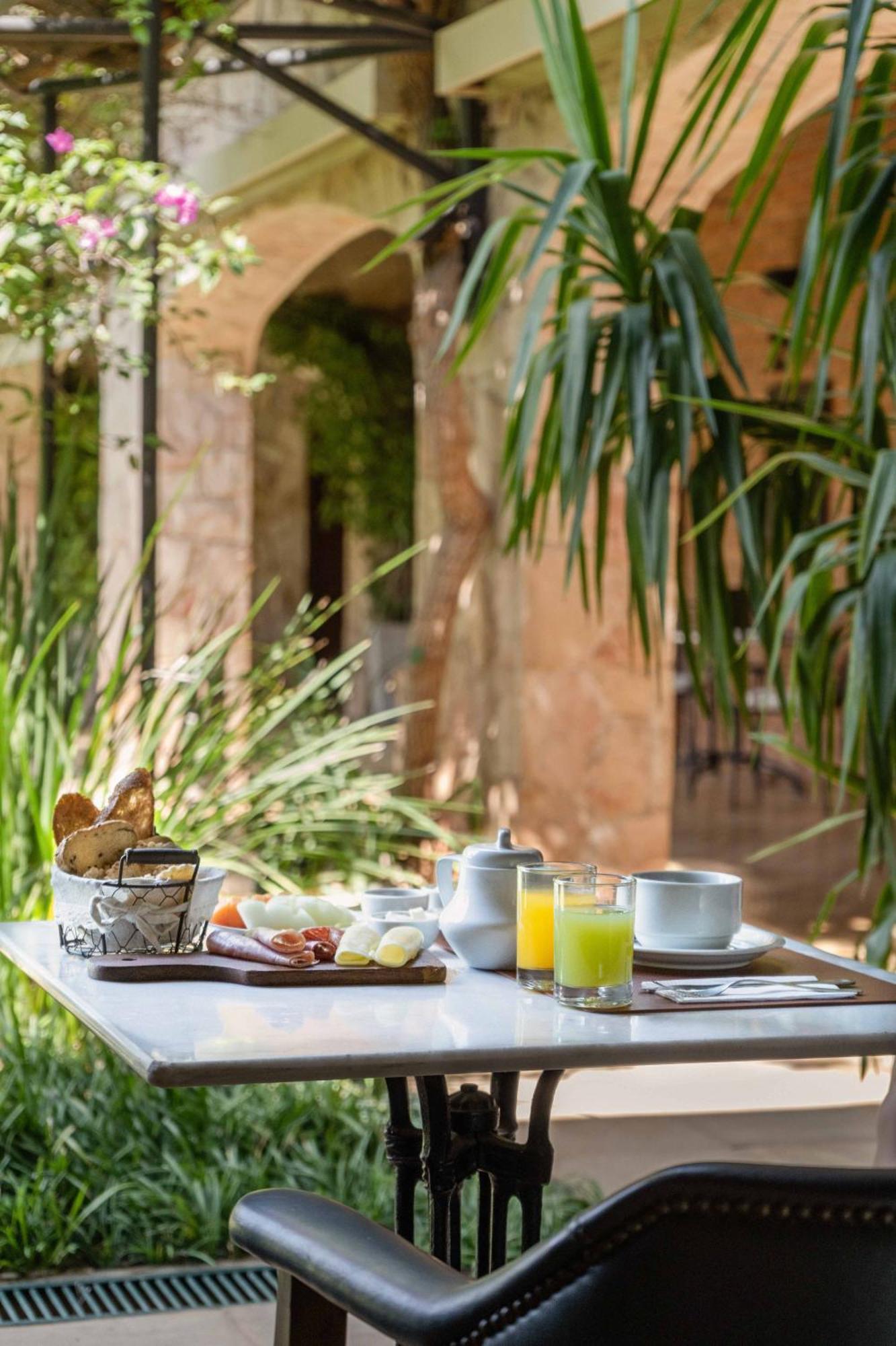 Las Lomas Casa Hotel อะซุนซิออง ภายนอก รูปภาพ